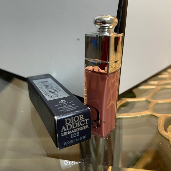 Dior - Picture 2 of 4